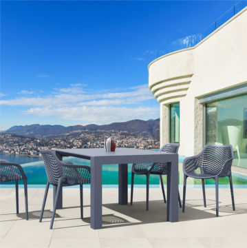 Stolica Dora (dark grey)